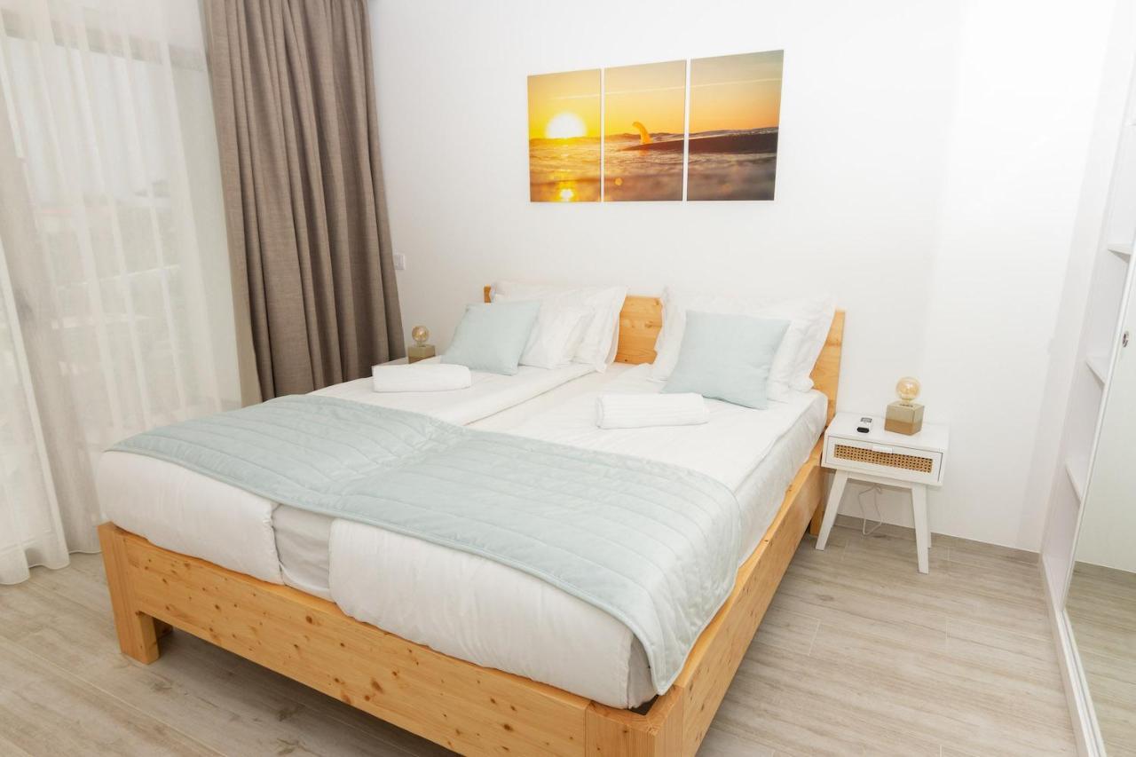 Ericeira Surf Apartments Bagian luar foto