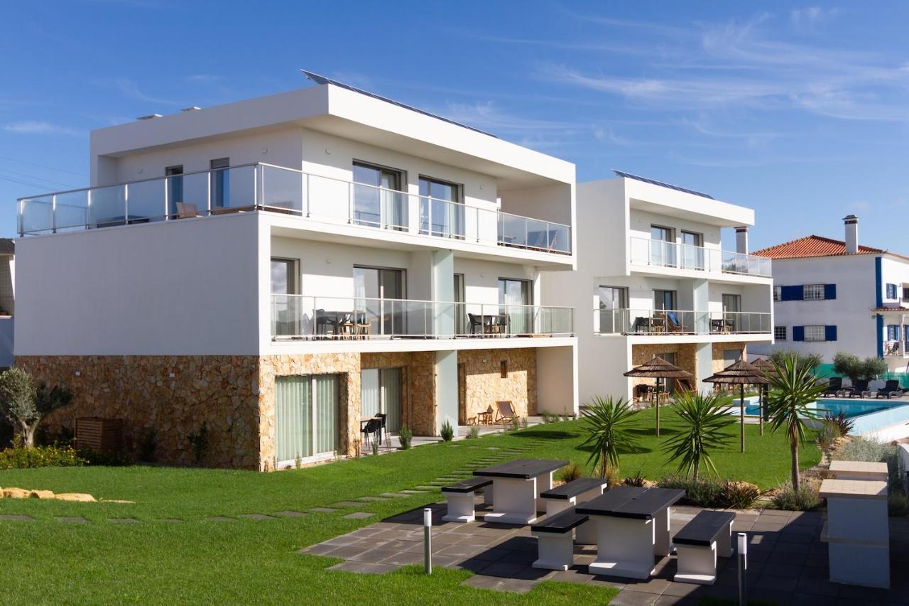 Ericeira Surf Apartments Bagian luar foto