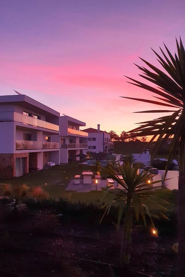 Ericeira Surf Apartments Bagian luar foto